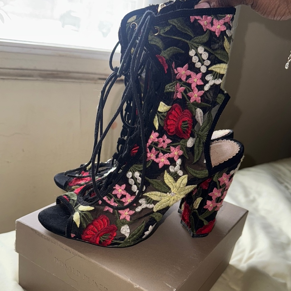 Liliana Black and Red Floral Lace-Up Heels